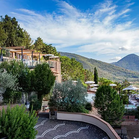 Hotel Vytae Spa & Resort