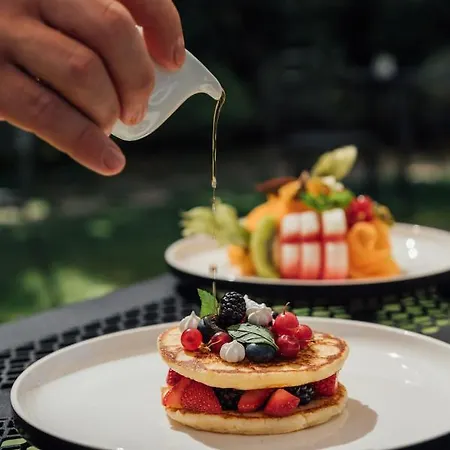 Vytae Spa & Resort Hotel